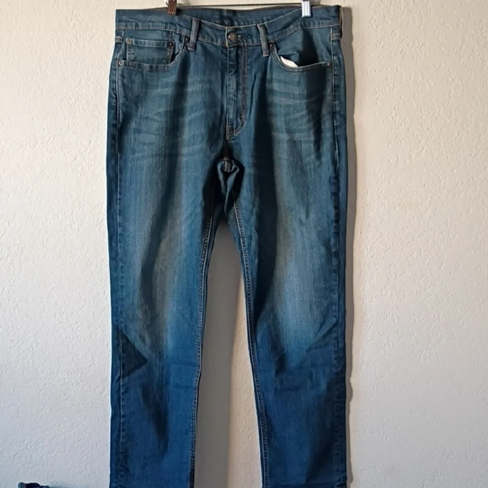 Levi's Classic Fit Straight Leg Men's Blue Jeans Size 36 X 34